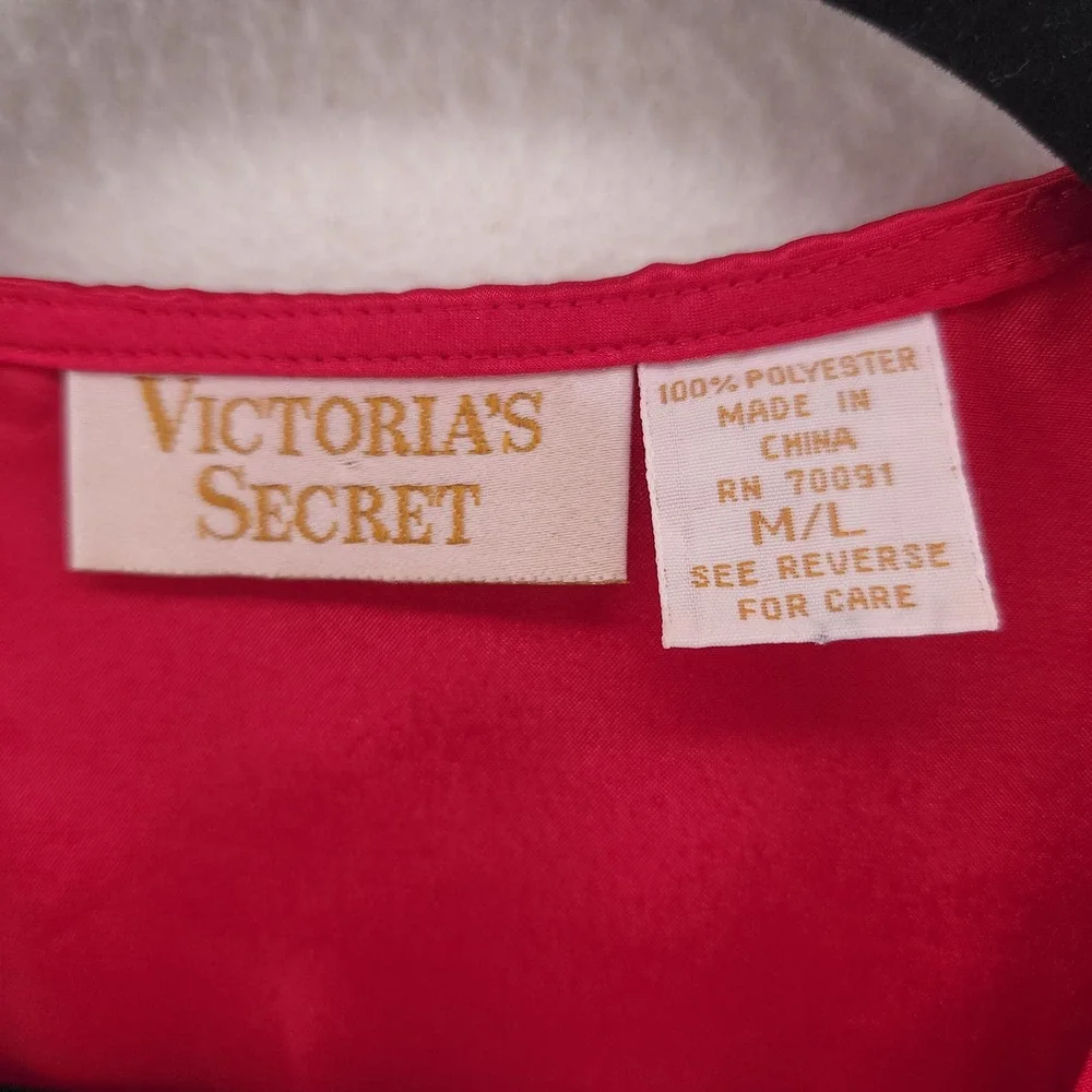 Victorias Secret Shirt Women's M/L Vintage Shirt Gold Label Satin‎ Sleeping